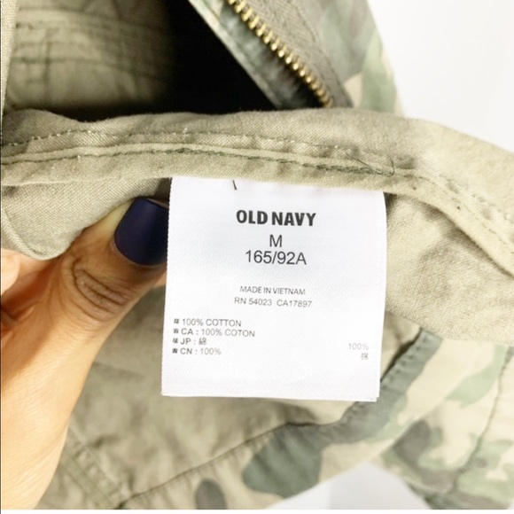 Old Navy - Camo Utility Jacket - Medium - Picture 4 of 4